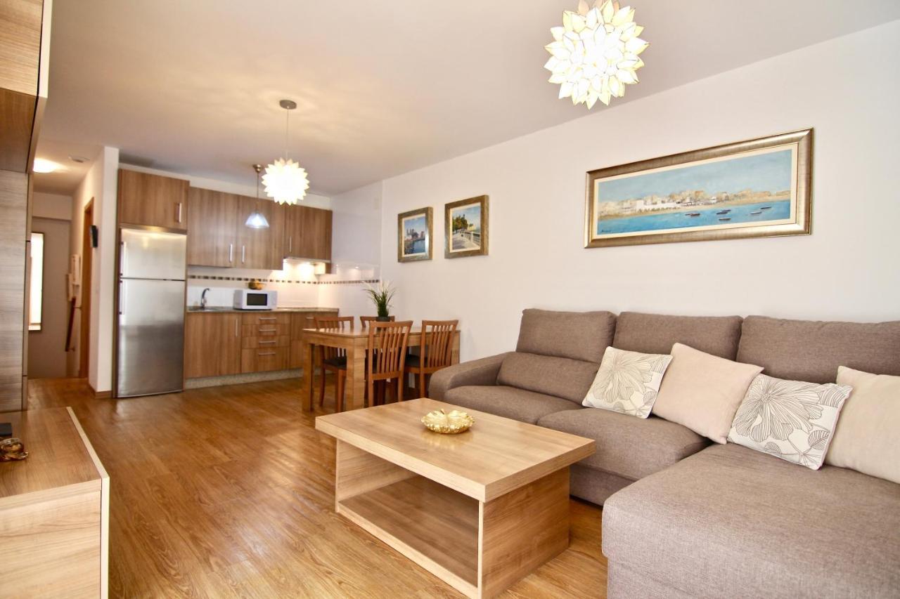 קדיז Apartamento Confortable Junto Al Mercado מראה חיצוני תמונה